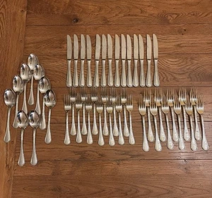 Wallace ROYAL THREAD 18/10 INOX Posate Lotto 47 Pezzi - Foto 1 di 8