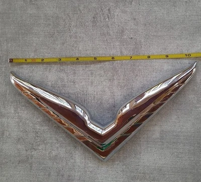 Chrysler años 50 capó emblema gran cromo New Yorker Foto 1 de 4