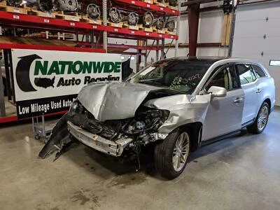 Eje delantero derecho del pasajero OEM 2013 LINCOLN MKT 3,5 L AWD Foto 1 de 4