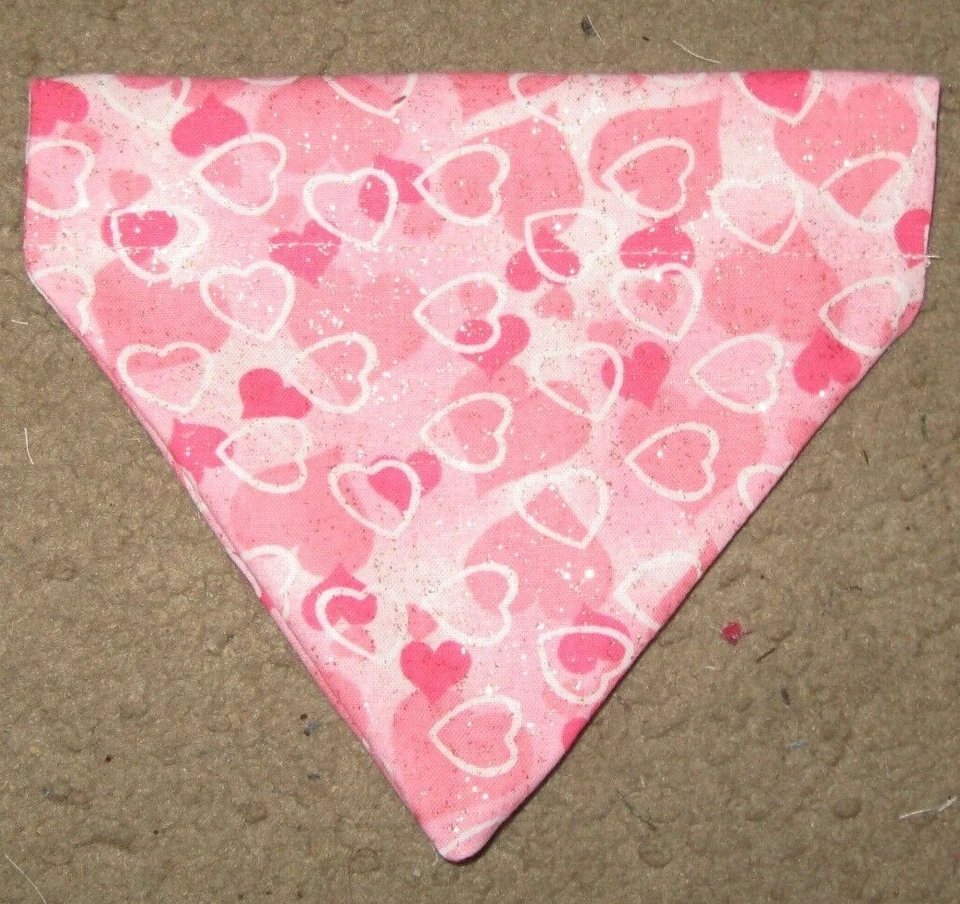 Bandana para perro con corazones brillantes rosa de San Valentín - 5 tallas XS-XL Foto 1 de 1