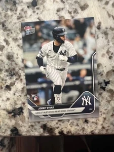 Tarjeta de novato 2025 Topps Now MLB New York Yankees Jorbit Vivas #140 primer éxito MLB - Imagen 1 de 1