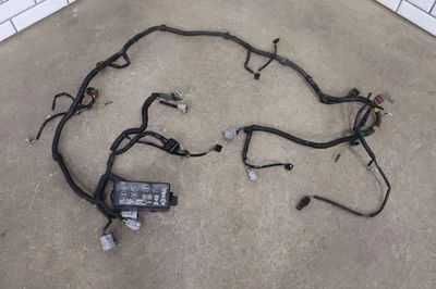 Соединительная коробка реле предохранителя двигателя 4,5 л 1996-1998 Lexus LX450 с жгутом проводов - Изображение 1 из 4