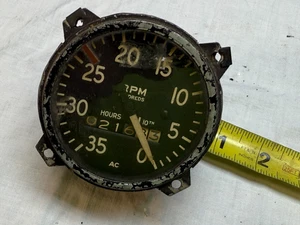 AC GMC Tachometer 3500 RPM + Hour Meter - Picture 1 of 24