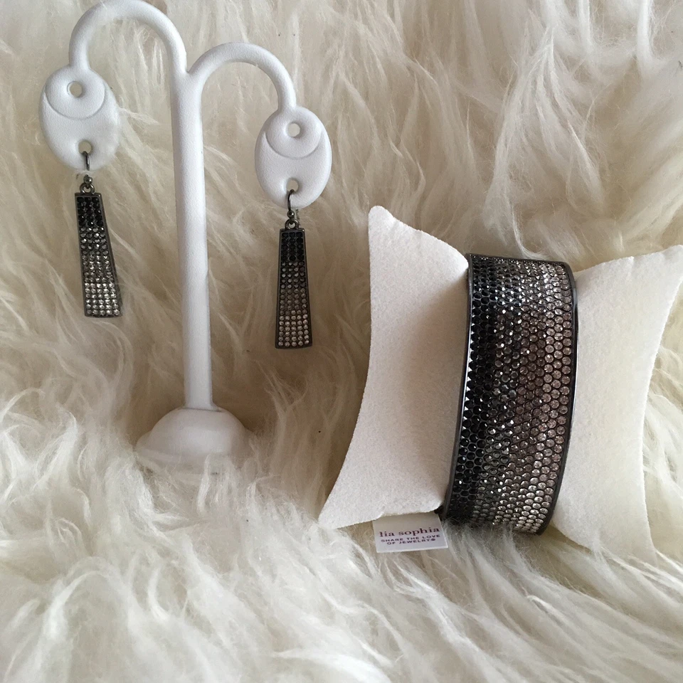 Lia Sophia hochwertiger Modeschmuck Armband Ohrringe Kristalle  Allergiefrei Neu - Bild 1 von 3