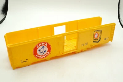 Lionel 6-9812 Arm & Hammer Boxcar part: Body SHELL, NEW Old Stock, EXC - Image 1 of 4