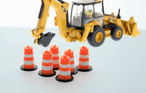 3D to Scale 87-105-OR - Traffic Barrels (Orange & White) - 1:87 Scale - Picture 1 of 1