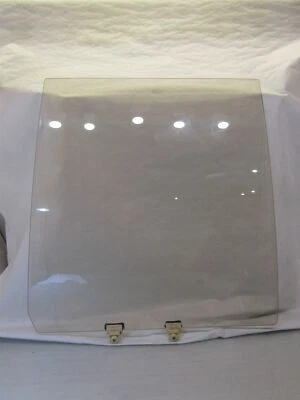 Isuzu Trooper Duty 98-02 3.0 4JX1 right rear side door glass window LWB ref:XSJ - Image 1 of 3