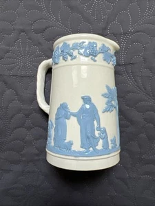 Wedgwood Cream Etruria & Barlaston Queens Ware Sacrifice Jug Pitcher Creamer - Picture 1 of 10