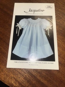 SMOCKING PLATE Jacqueline by Little Stitches - Picture 1 of 2