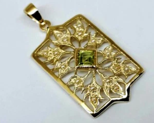 P022 Genuine 9K Yellow Gold NATURAL Peridot & Pearl Vintage sty Filigree Pendant - Picture 1 of 5