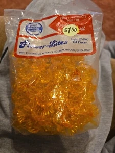 Christmas Tree 144 YELLOW FLOWER BLOSSOM Bulb Lights Vintage New Old Stock - Picture 1 of 6