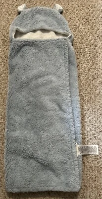 Toalla con capucha Pottery Barn Kids azul bebé CL00 Foto 1 de 4