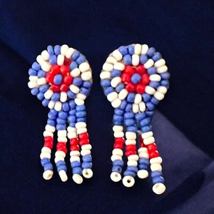 Pendientes con cuentas de nativos americanos atornillados rojo blanco azul semilla colgante - Imagen 1 de 9