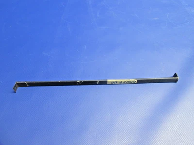 Clip de cubierta silenciador Piper PA-28 P/N 63089-00 NUEVO (1125-766) Foto 1 de 4