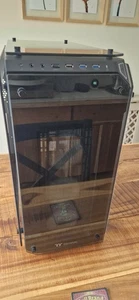 View 71 Tempered Glass Edition - Picture 1 of 4