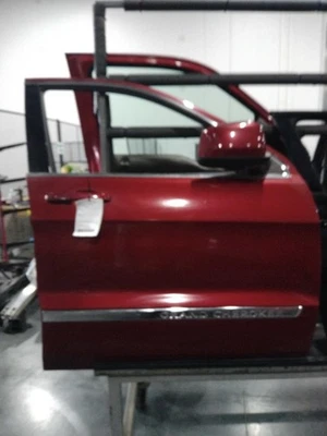 2013 Jeep Grand Cherokee Right Door Red 4DR SUV Used OEM Part 28666 - Изображение 1 из 4