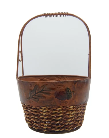 VINTAGE METAL WOVEN FALL APPLE FRUIT BASKET Cover