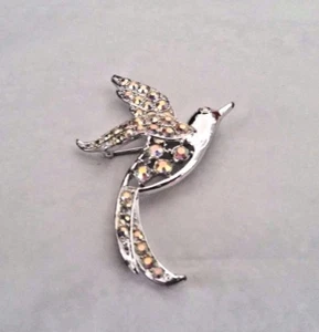 VINTAGE SARAH COVENTRY BIRD PIN BROCHURE SILVER TONE CRYSTAL RHINESTONE - Imagen 1 de 2