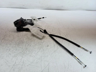 2016 2017 2018 2019 2020 KIA SORENTO ATUADOR DE TRAVA DE PORTA TRASEIRA DIREITA 81420-C5000 - Imagem 1 de 4