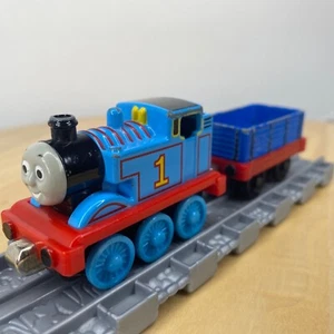 Lernkurve Thomas mit blauem LKW Thomas der Panzermotor Mitnehmmotor - Bild 1 von 9