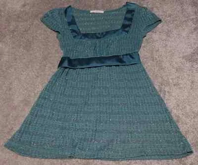 Vestido Charlotte Russe para mujer XS cuello cuadrado acanalado pliegue cuello cuadrado ganchillo Foto 1 de 4