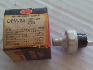 VULCAN OIL PRESSURE SWITCH OPV-25 HUDSON NASH, RAMBLER, OLDS,  - Picture 1 of 3
