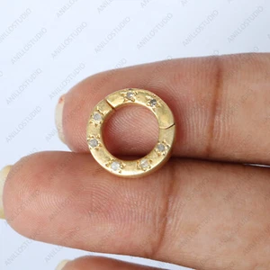 14k Yellow Gold Pave Diamond Circle Link Push Lock Gold, Pendant Enhancer Lock - Imagen 1 de 4