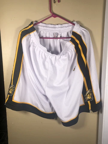 Appalachian State Mountaineers App State Basketball Shorts Size Xtra Large (XL) Cover