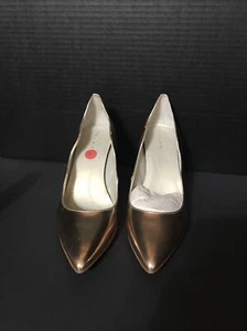Tahari TA-Candela Rose Gold 115048 Heels Size 8m- Brand New In Box! - Picture 1 of 8