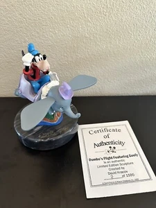 DISNEY DUMBO’S FLIGHT FEATURING GOOFY DAVID KRAVOC RARE FIGURINE LE # 7/1500 - Picture 1 of 9