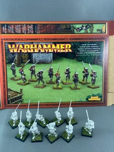 10x Spade Grandi Spadaccini Pesanti L'Impero Warhammer METALLO Con Scatola - Foto 1 di 3