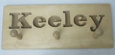 Perchero de pared o percha de ropa personalizado hecho a mano KEELEY Foto 1 de 3