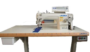 MACCHINA DA PER CUCIRE PIANA LINEARE JUKI DDL8700-7 RASAFILO (completa) - Foto 1 di 2
