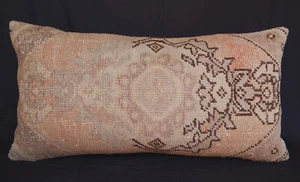 Vintage rug pillow, 16x32 pillow,Lumbar pillow, Handmade pillow,long size pillow - Picture 1 of 12