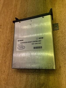 RANGE ROVER P38 2.5 4.0 4.6 EAS AIR SUSPENSION CONTROLLER ECU RQT100040 98-02 - Picture 1 of 4