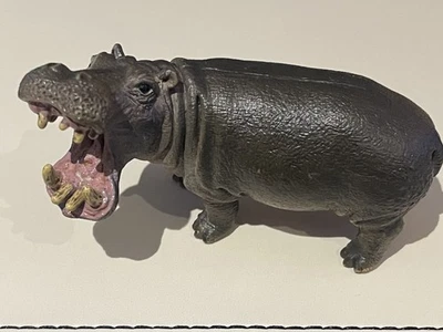 Hipopótamo Schleich - 14681 - Aposentado  - Imagem 1 de 4