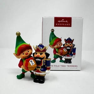 Hallmark Andenken 2022 Nordpol Baumschneider Ornament 10. in Serie - Bild 1 von 12