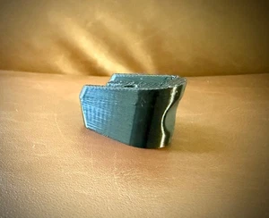 Taurus PT111 Mag Grip Extension G2 - G2C & G3C Millennium Base Plate Pad - Picture 1 of 4