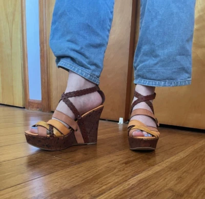 Sandalias de cuña Miss Sixty talla 8 (US) 38 (Euro) Foto 1 de 4