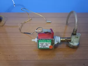 POMPA ULKA EP5 48W 230V PER MACCHINA DA CAFFÈ GAGGIA DELONGHI SAECO Incanto - Imagen 1 de 2