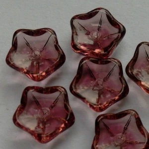 12 Glass Flower Beads Purple. 9mm. Jewellery Making/Embellishments/Sewing - Picture 1 of 11