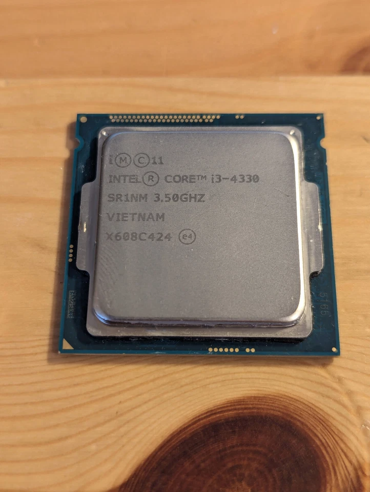 CPU Intel Core i3-4330 | 3.50 GHz, 2c/4t, 54 W, iGPU | 4th gen Haswell, SR1NM 🤖 - Immagine 1 di 2