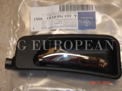 Manija interior puerta trasera izquierda original mercedes-benz clase g g500 g550 g55 amg  Foto 1 de 2