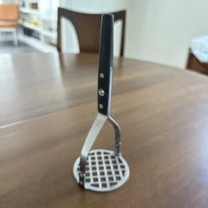 Vintage Flint Arrowhead Potato / Fruit Masher Stainless Steel USA - Picture 1 of 12