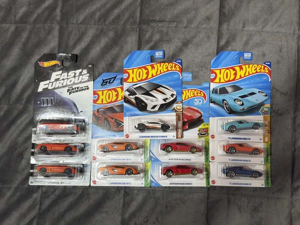 Hot Wheels Colección Lamborghini Lote de 11 Coches Murcielago Aventador Sian Miura Foto 1 de 1