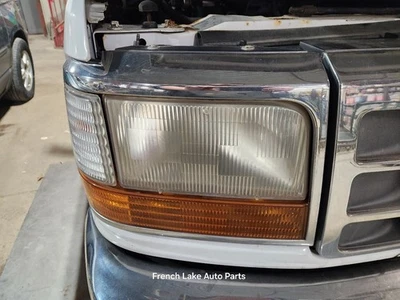 Faro derecho pasajero compatible con 92-96 BRONCO 1297664 Foto 1 de 4