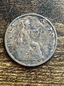 1928 Great Britain United Kingdom UK 1/2 Half Penny George V Actual Coin TB5800* - Picture 1 of 2