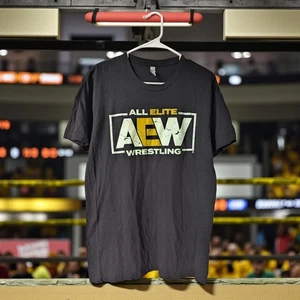 All Elite Wrestling AEW size Large Black logo Graphic T-Shirt  - Picture 1 of 4