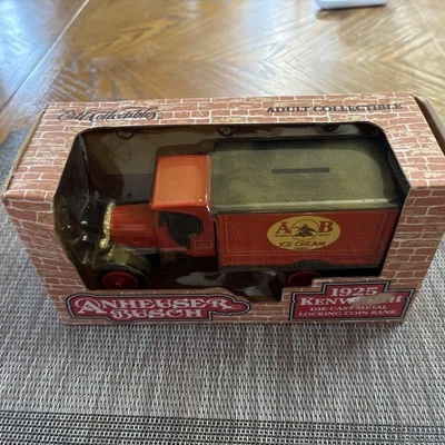 1997 ERTL 1925 Kenworth Anheuser Busch Ice Cream Delivery Truck Die Cast Bank  — 第 1/4 张图片