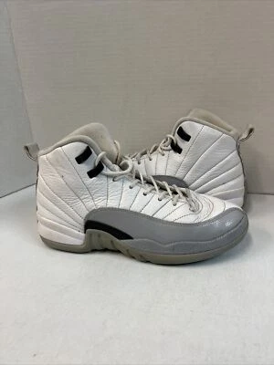 Jordan 12 Retro GS Wolf Grey 2016 Size 7.5Y Used 510815-108 - Image 1 of 4